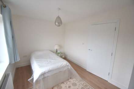 Woolhampton Way, Reading, Image 13