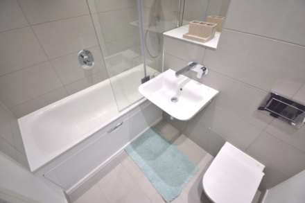 Woolhampton Way, Reading, Image 15