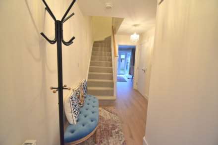Woolhampton Way, Reading, Image 5