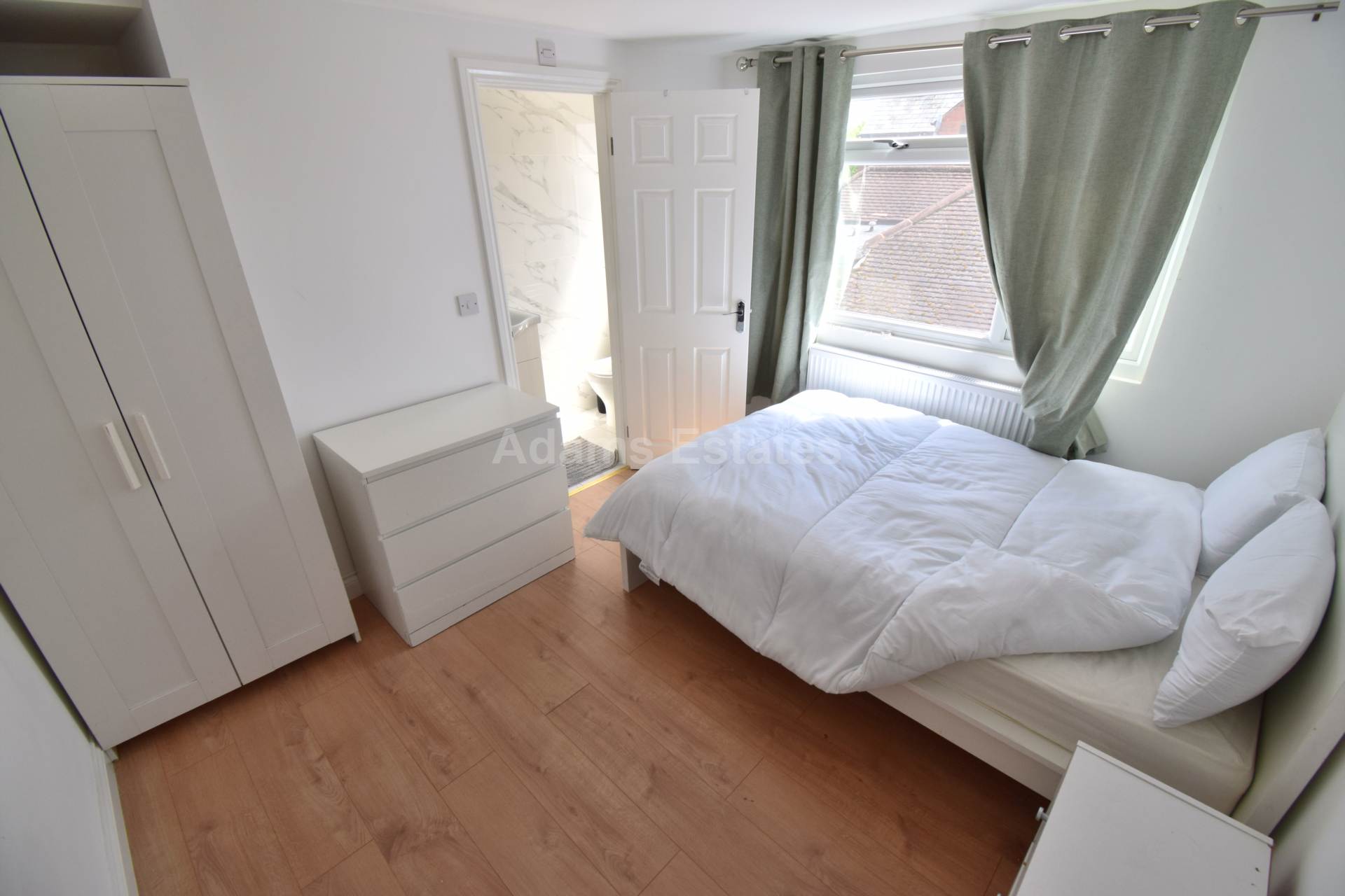 Whitley Wood Lane, Reading, Image 10