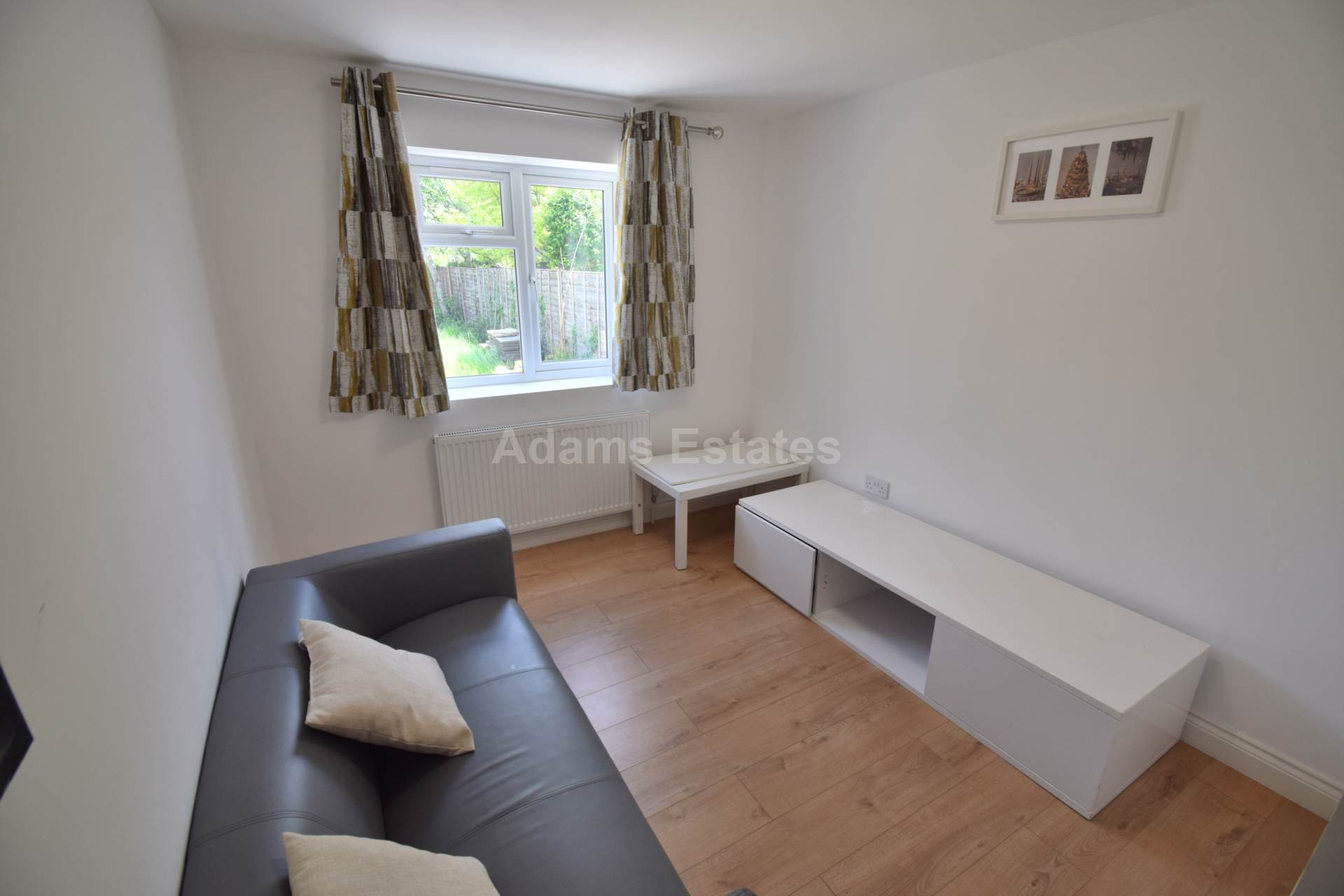 Whitley Wood Lane, Reading, Image 4