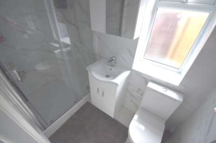 Whitley Wood Lane, Reading, Image 12