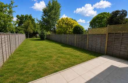 Whitley Wood Lane, Reading, Image 17