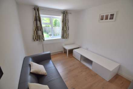 Whitley Wood Lane, Reading, Image 4