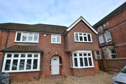 Alexandra Road, Reading, Image 1