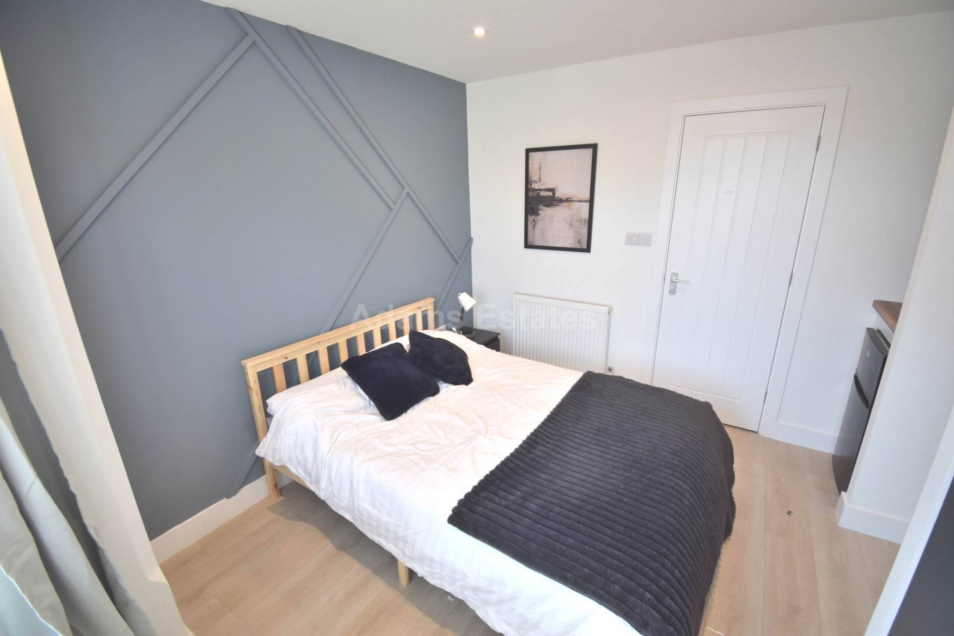 Room 1, Cholmeley Road, Reading, Image 2