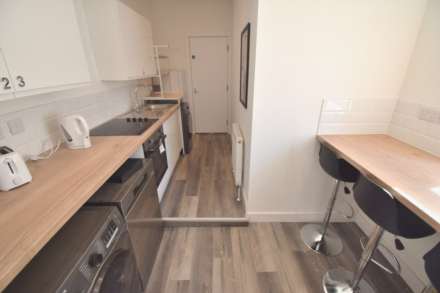 Room 1, Cholmeley Road, Reading, Image 5