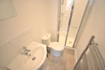 Room 2, Cholmeley Road, Reading, Image 3
