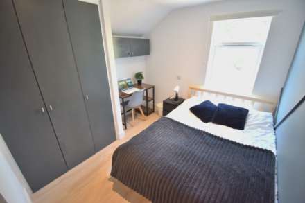 Room 5, Cholmeley Road, Reading, Image 1