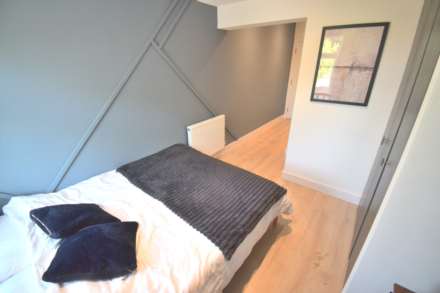 Room 5, Cholmeley Road, Reading, Image 2