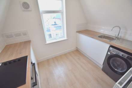 Studio 6, Cholmeley Road, Reading, Image 4
