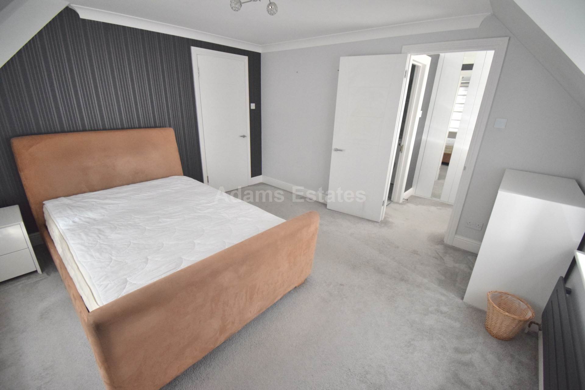 Pocket Place, Earley, Image 9