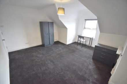 Whitley Street, Reading, Image 4