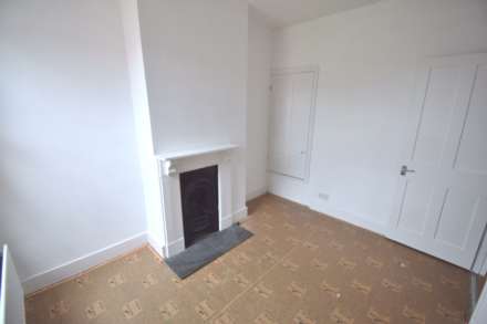 Filey Road, Reading, Image 4