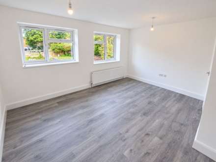 Old Whitley Wood Lane, Reading, Image 14