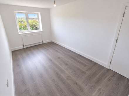 Old Whitley Wood Lane, Reading, Image 16
