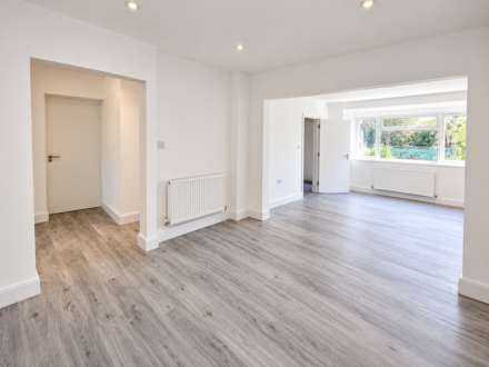 Old Whitley Wood Lane, Reading, Image 4