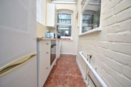 Liverpool Road, Reading, Image 6