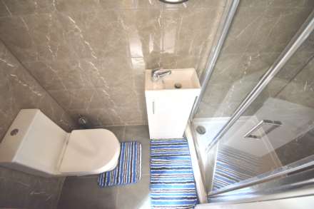 Bulmershe Road, Reading, Image 3