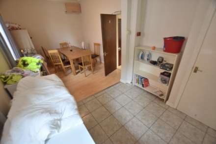 Bulmershe Road, Reading, Image 8