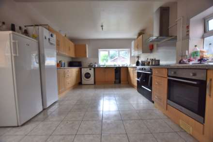Bulmershe Road, Reading, Image 4