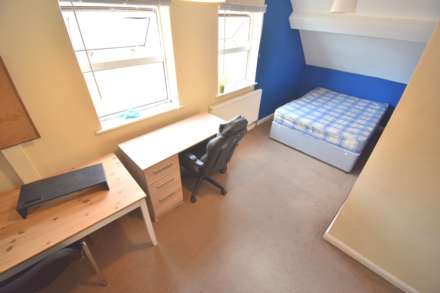 Bulmershe Road, Reading, Image 2