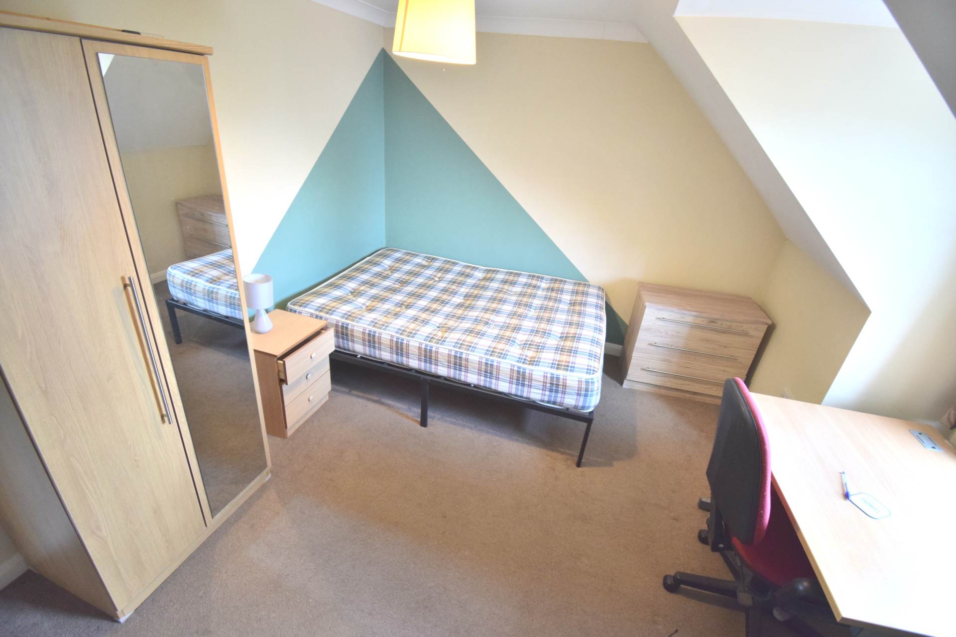 Bulmershe Road, Reading, Image 1