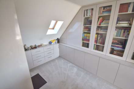 Quiller Avenue, Reading, Image 16