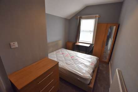 Liverpool Road, Reading, Image 10