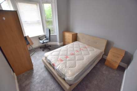Liverpool Road, Reading, Image 4