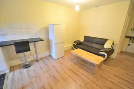 Cumberland Road, Reading, Image 5