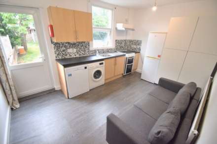 Property For Rent Bedford Road, Reading