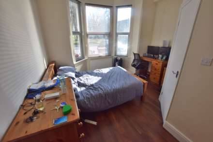 London Road, Reading, Image 10