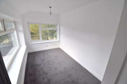 Old Whitley Wood Lane, Reading, Image 12
