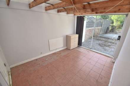 Old Whitley Wood Lane, Reading, Image 7
