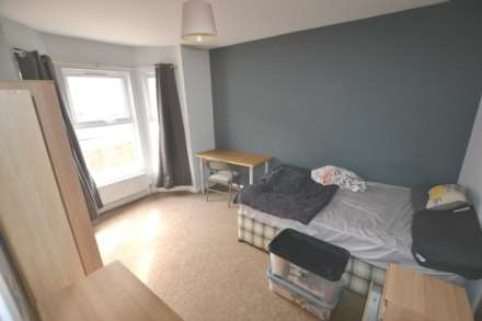 Grange Avenue, Reading, Image 3