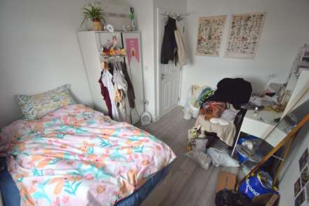 Radstock Road, Reading, Image 10