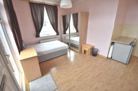 London Road, Reading, Image 3