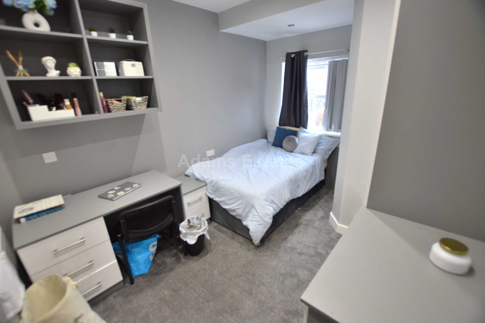 Sidmouth Street, Reading,, Image 11