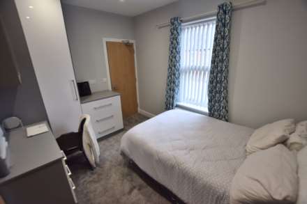 Sidmouth Street, Reading,, Image 15