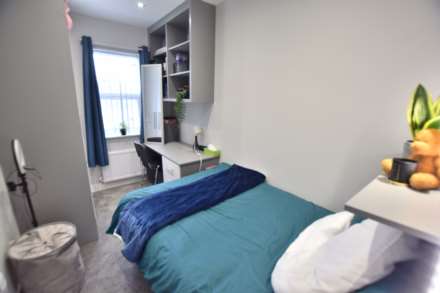 Sidmouth Street, Reading,, Image 5