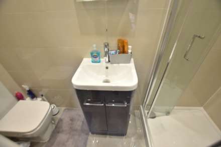 Sidmouth Street, Reading,, Image 7