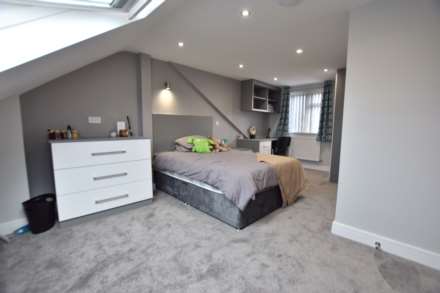 Sidmouth Street, Reading,, Image 8