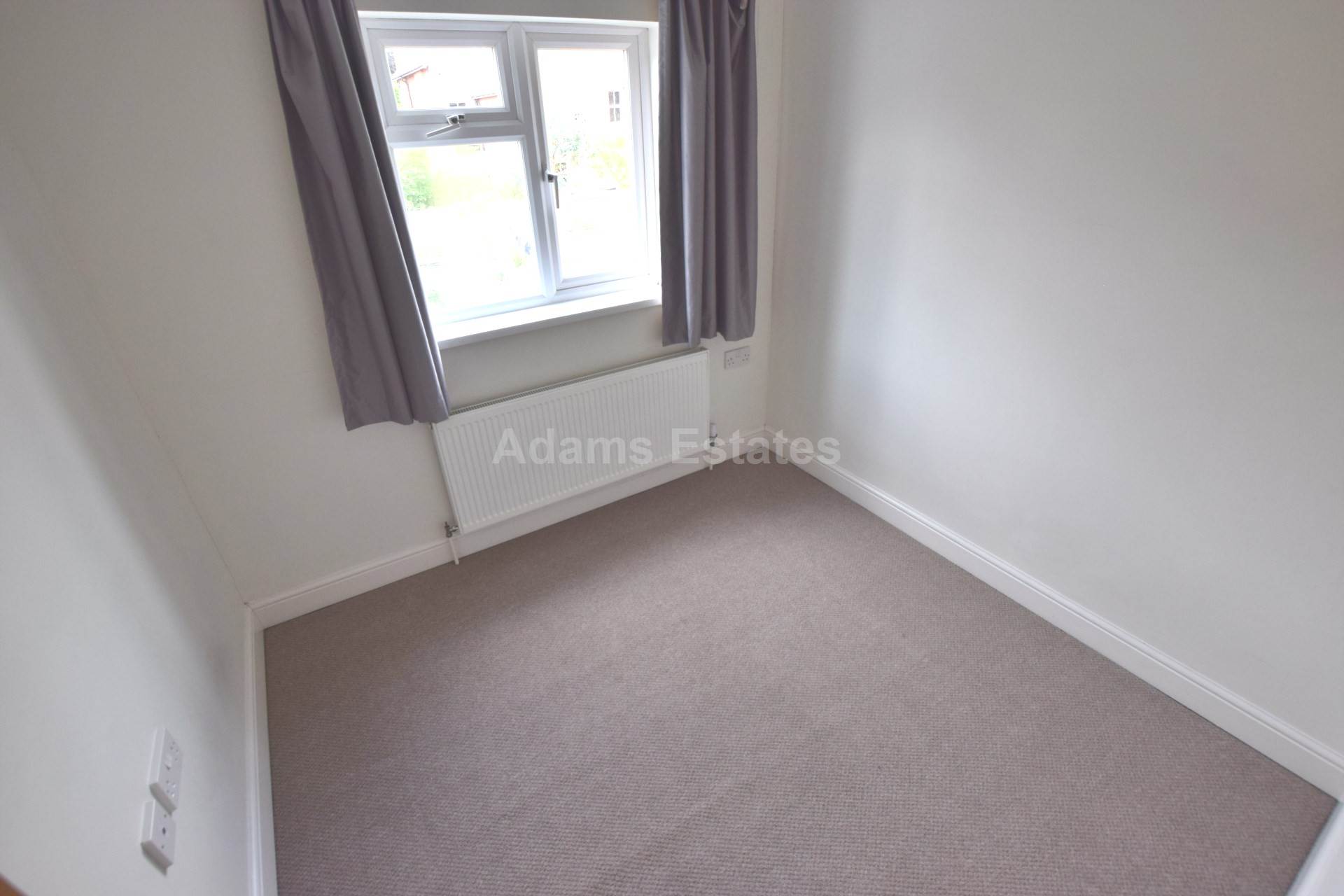 Donnington Gardens, Reading, Image 10