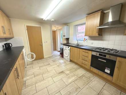 Donnington Road, Reading, Image 1