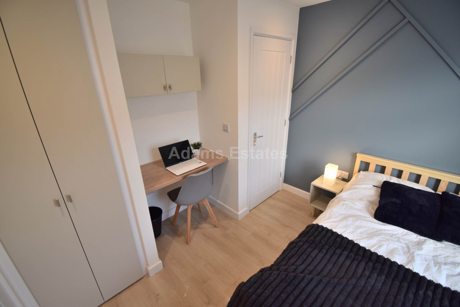 Connaught Road, Reading, Image 2