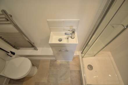 Connaught Road, Reading, Image 4