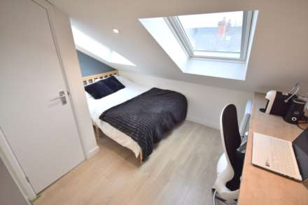 1 Bedroom Room (Double), Connaught Road, Reading