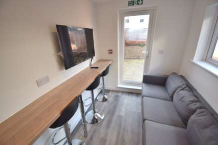 Connaught Road, Reading, Image 6