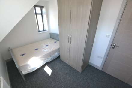 Cholmeley Road, Reading, Image 4